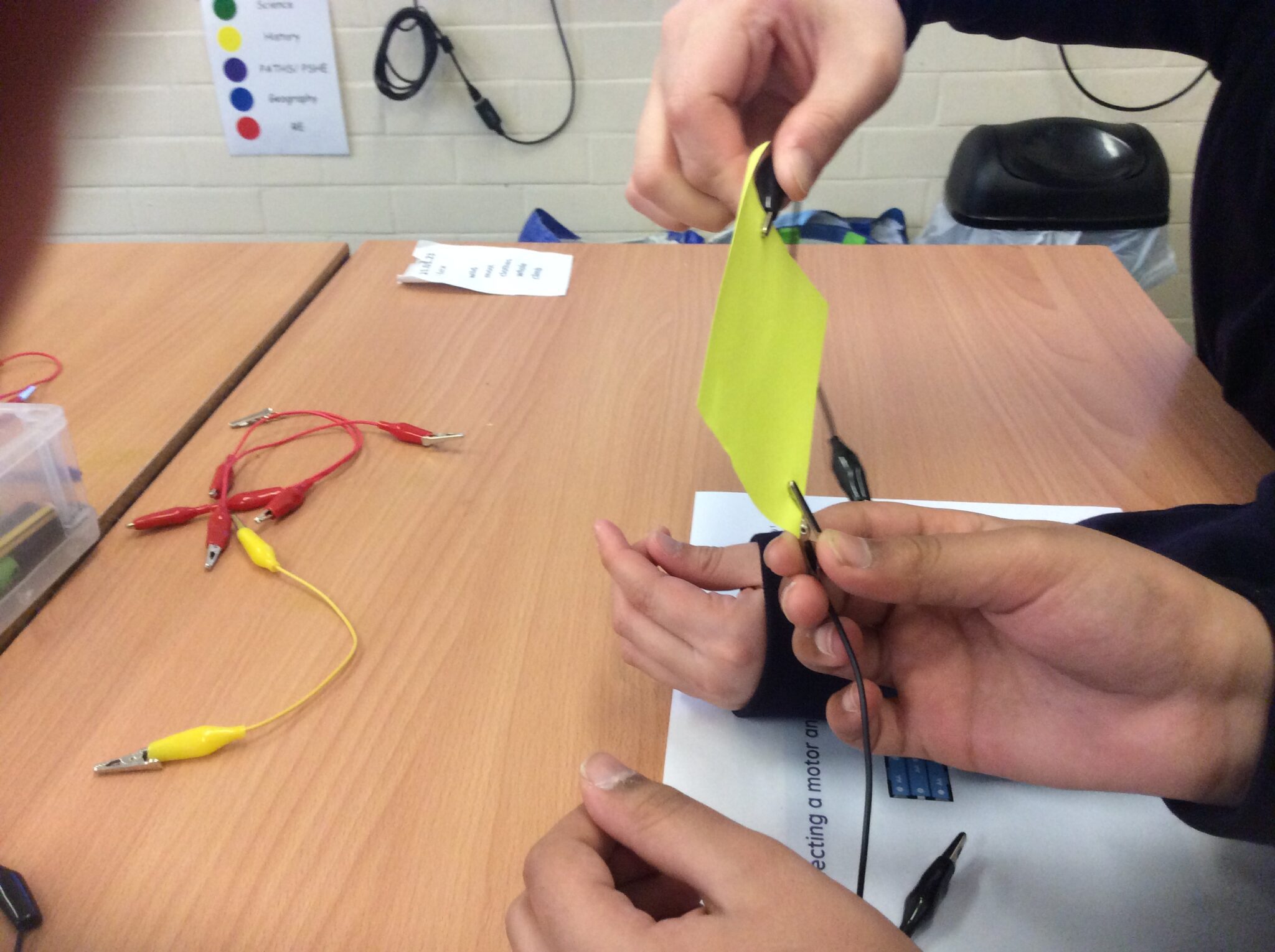 Computing with Crumble Kits in Year 5 Tiverton Academy